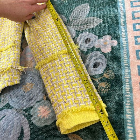 Boucle Tweed Blazer Chanel Style Jacket in Fringed Yellow HTF Super RARE - Picture 14 of 15